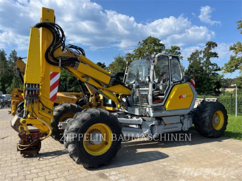 Menzi Muck A91 Ratiniai ekskavatoriai