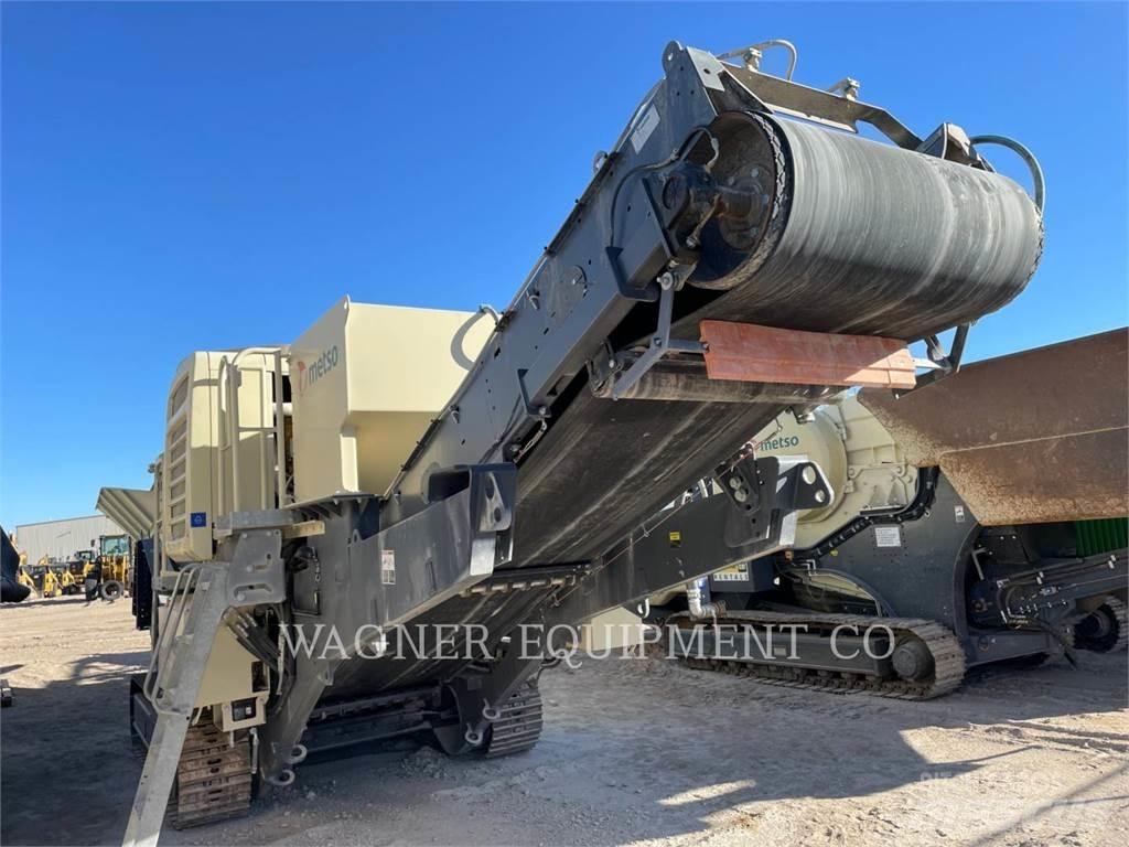 Metso LT300HP Mobilūs smulkintuvai