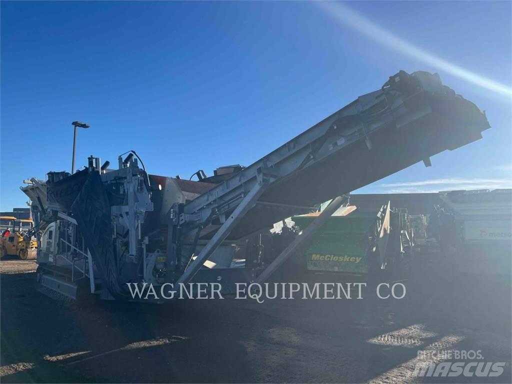 Metso ST2.8 Mobilūs smulkintuvai