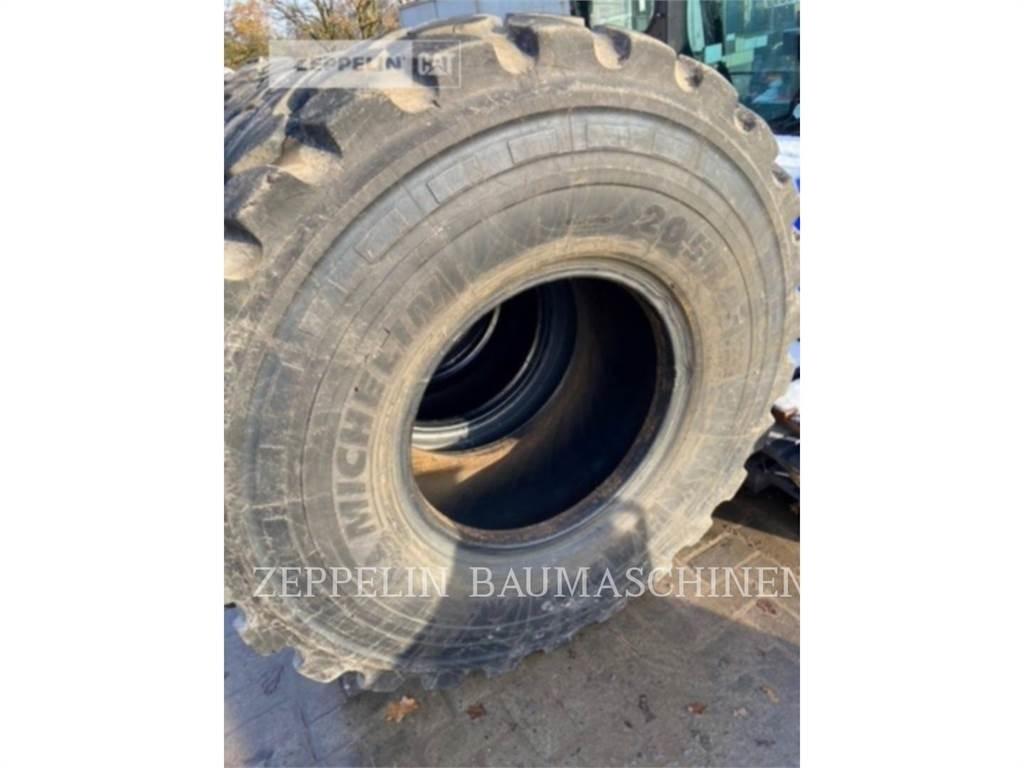 Michelin 4X 20.5R25XHA Padangos, ratai ir ratlankiai