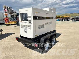 MultiQuip DCA70SS Kiti generatoriai