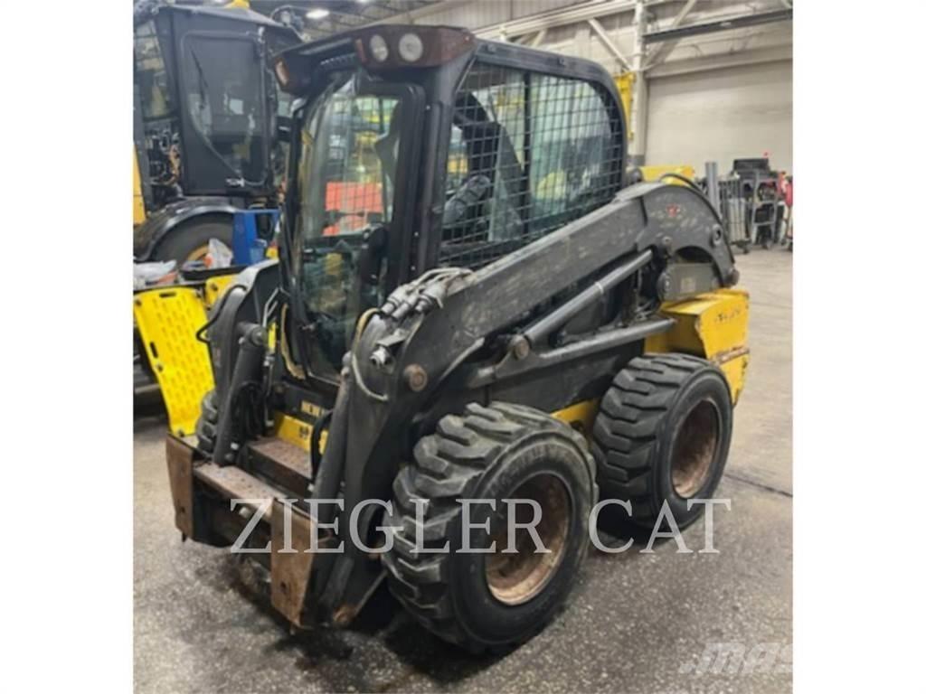 New Holland L220 Krautuvai su šoniniu pasukimu