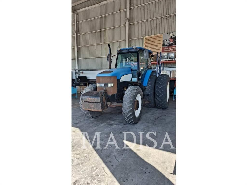 New Holland TM7030 Traktoriai
