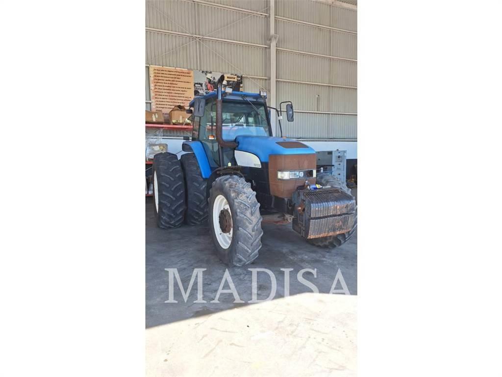 New Holland TM7030 Traktoriai