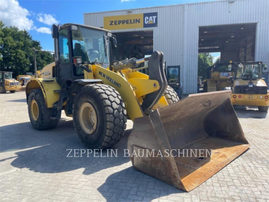 New Holland W190 Naudoti ratiniai krautuvai