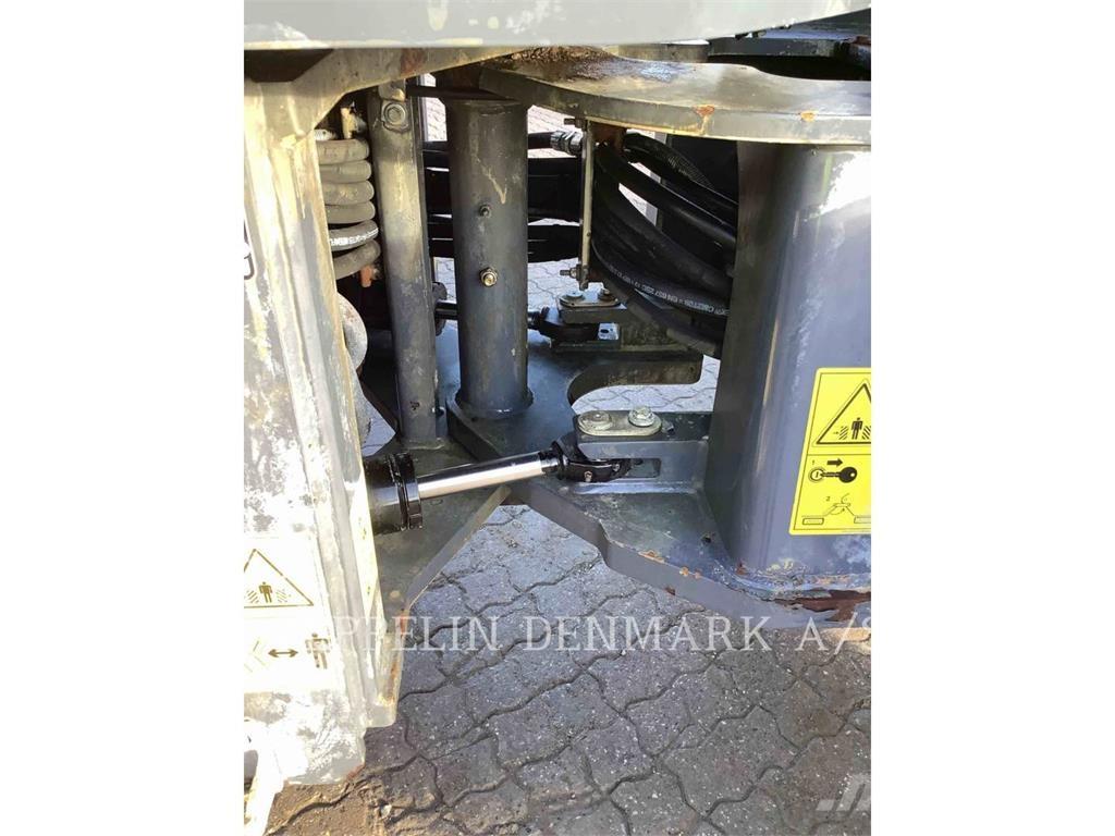 Schaeff TL100 Naudoti ratiniai krautuvai