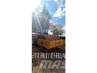 SEM MACHINERY 510 Gruntiniai volai