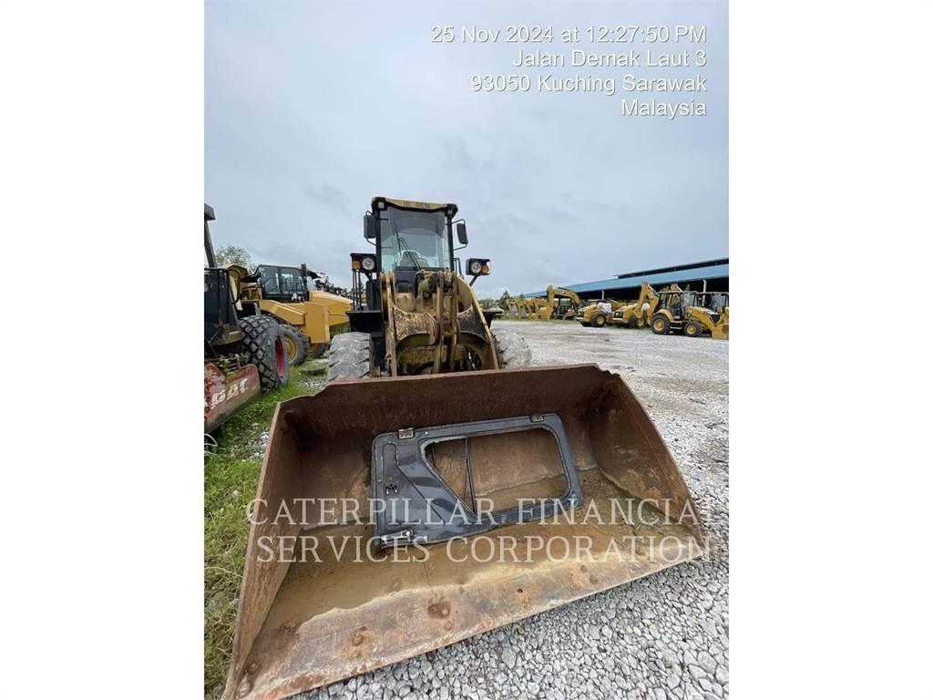 SEM MACHINERY SEM636D Naudoti ratiniai krautuvai