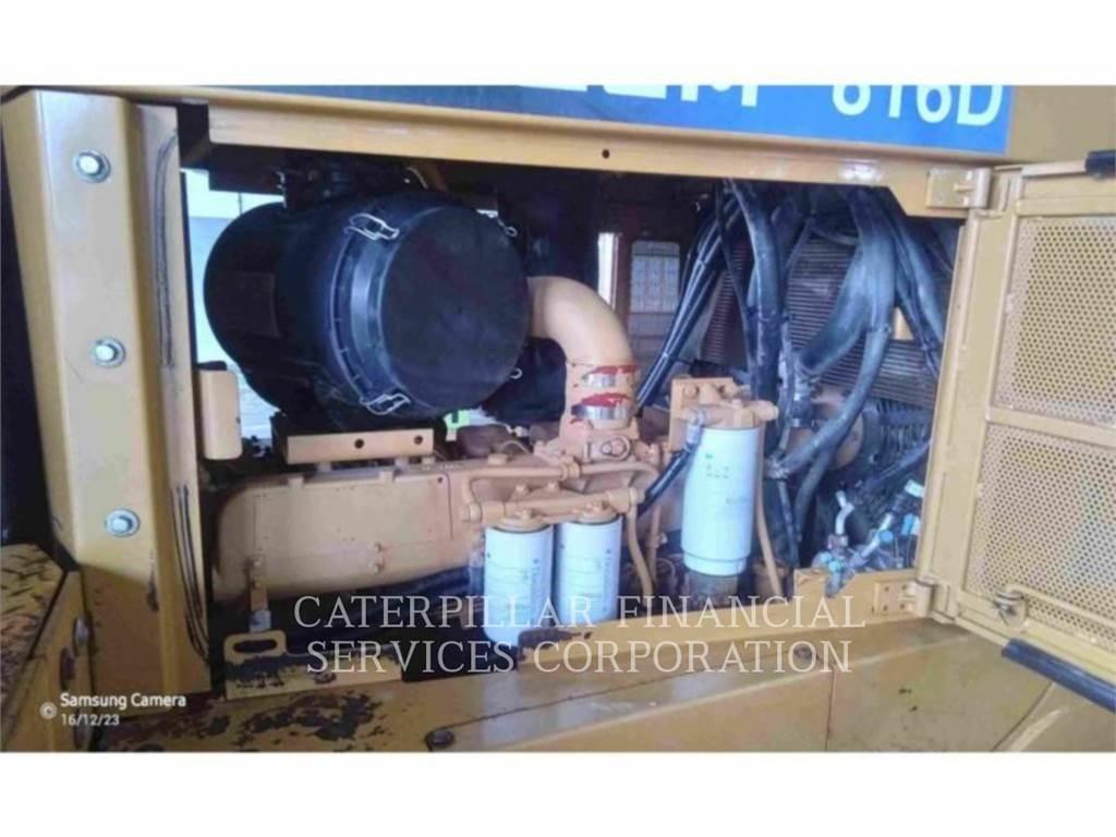 SEM MACHINERY SEM816D Vikšriniai buldozeriai