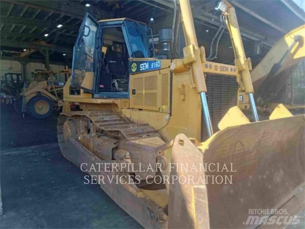 SEM MACHINERY SEM816D Vikšriniai buldozeriai