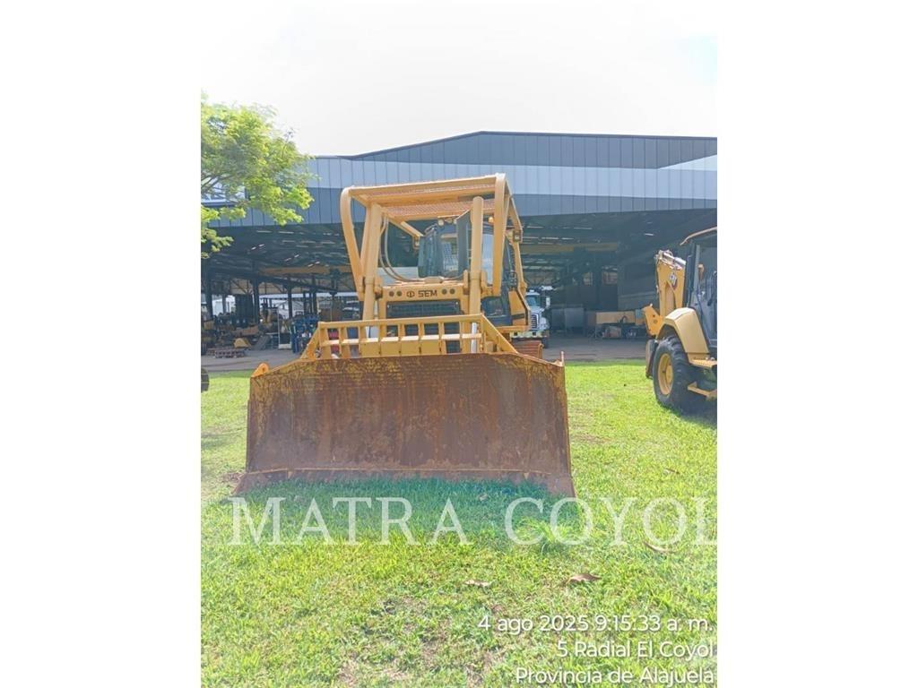 SEM MACHINERY SEM816D Vikšriniai buldozeriai
