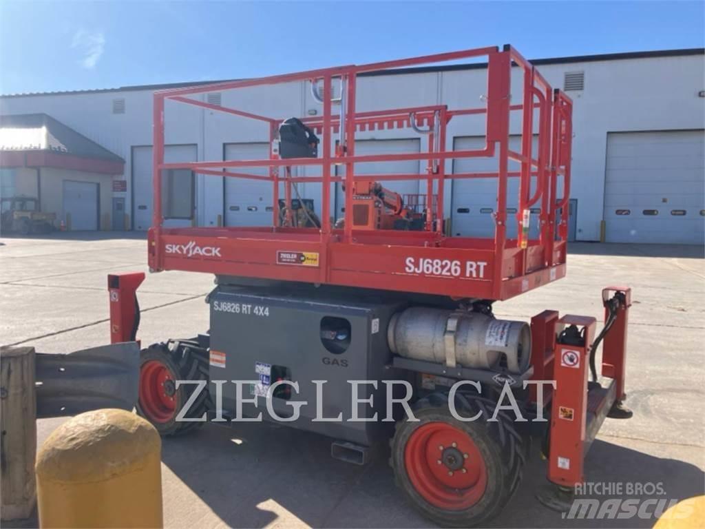 Skyjack SJ6826RT Žirkliniai keltuvai