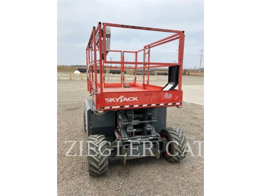 Skyjack SJ6826RT Žirkliniai keltuvai