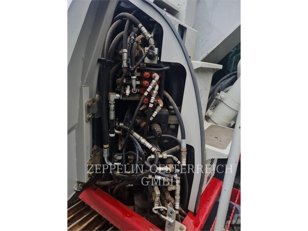 Takeuchi TB2150R Vikšriniai ekskavatoriai