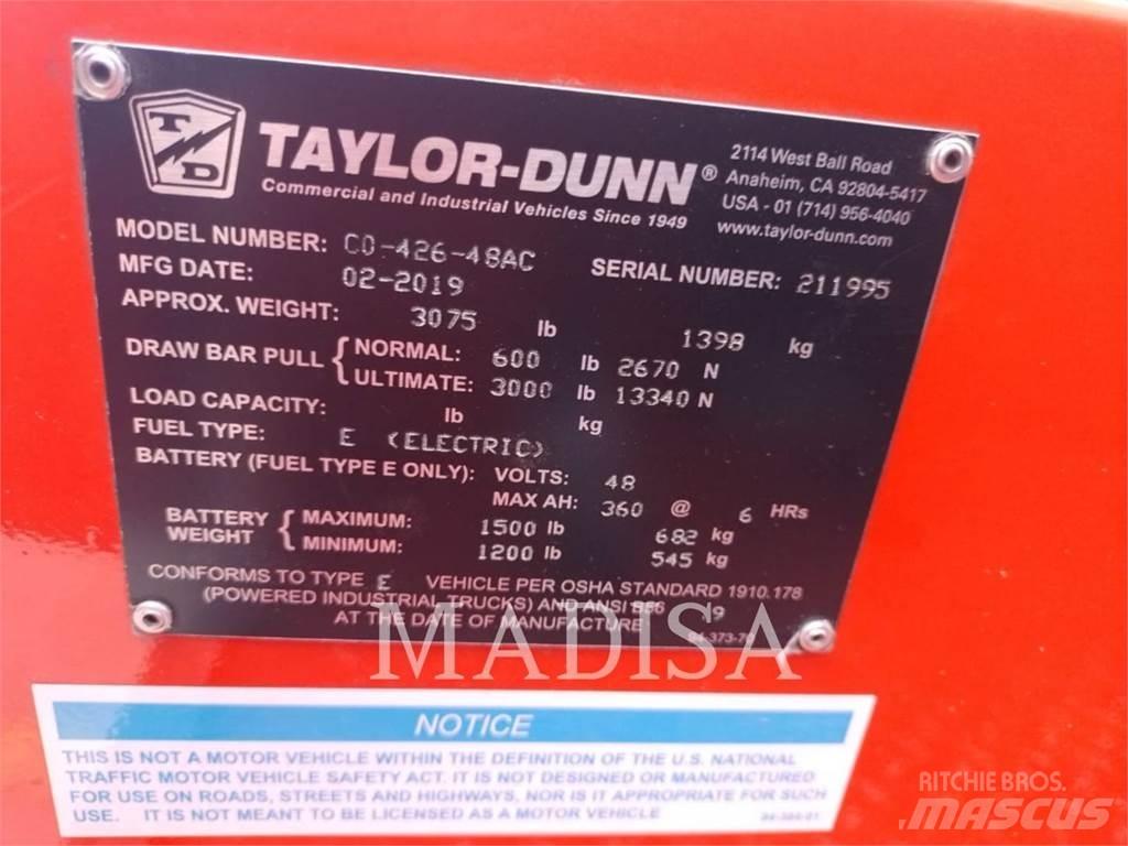 Taylor-Dunn C-426 Šakiniai krautuvai - Kita