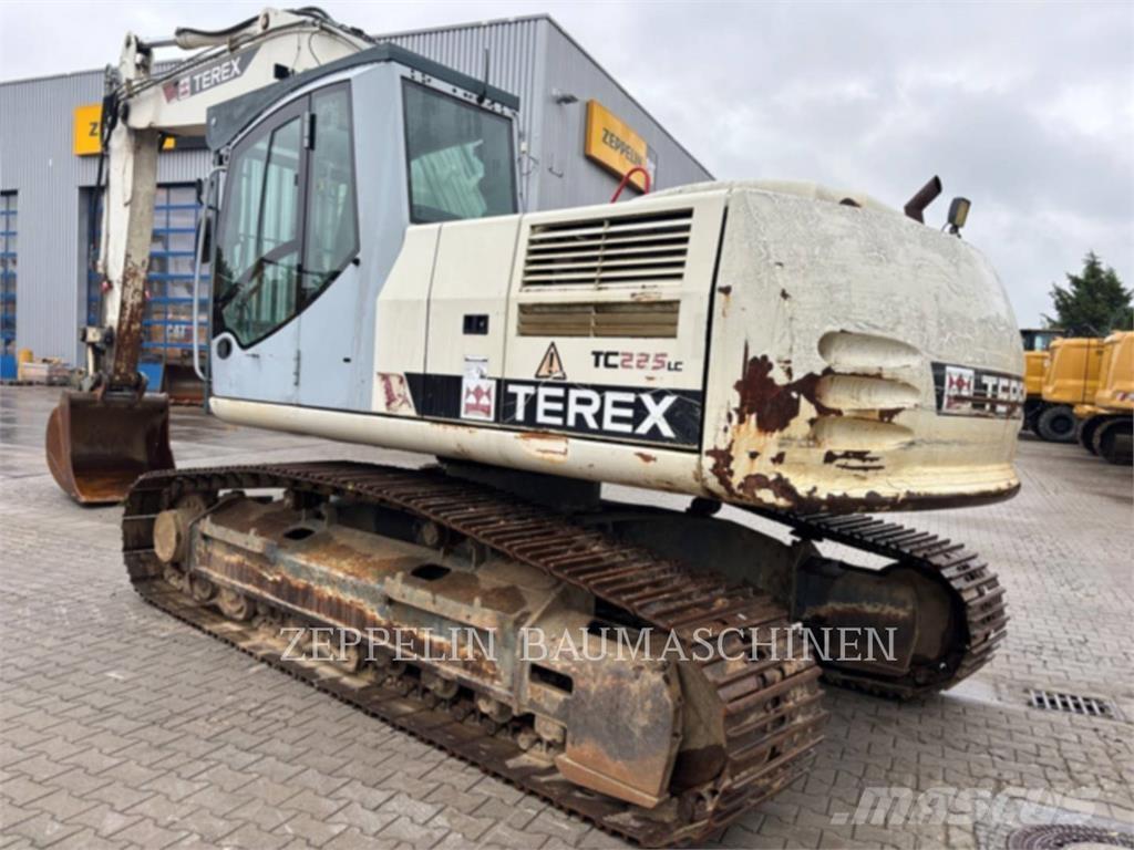 Terex TC225LC Vikšriniai ekskavatoriai