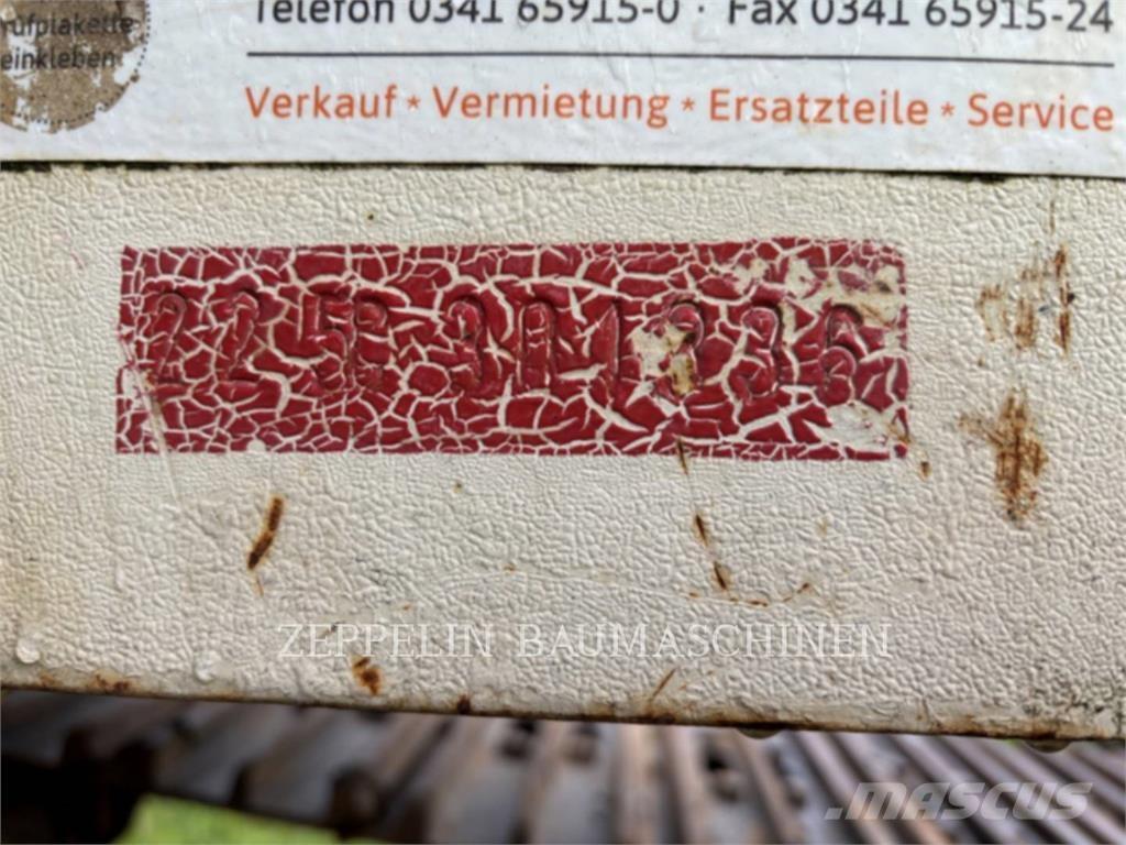 Terex TC225LC Vikšriniai ekskavatoriai