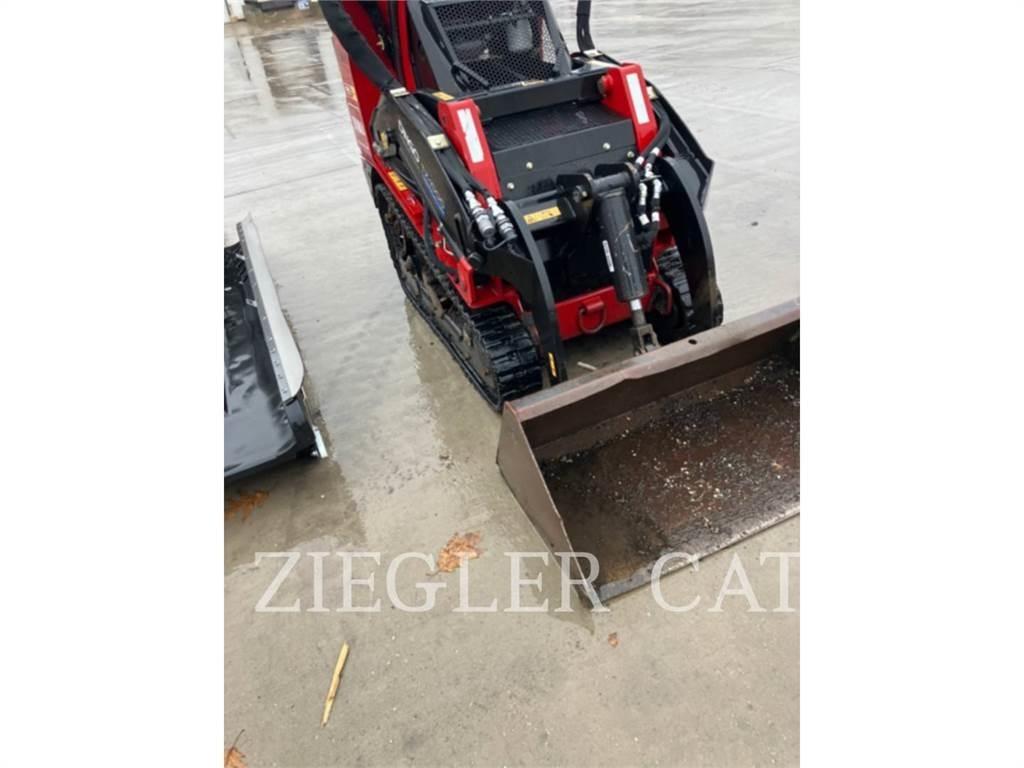 Toro TX1000 Krautuvai su šoniniu pasukimu