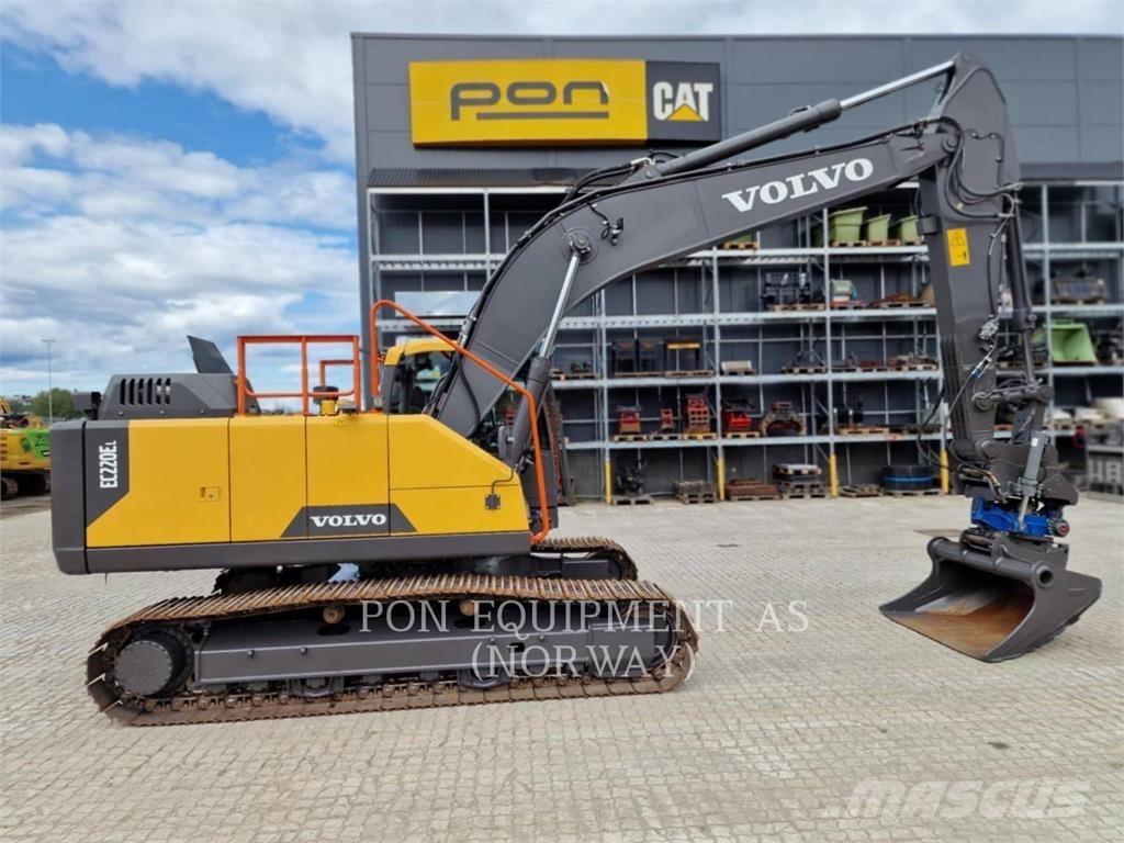Volvo EC220 Vikšriniai ekskavatoriai