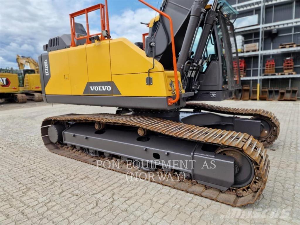 Volvo EC220 Vikšriniai ekskavatoriai