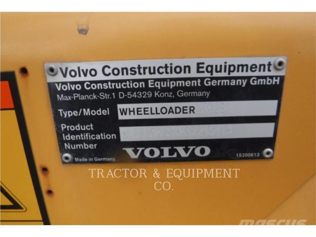 Volvo L30GS Naudoti ratiniai krautuvai
