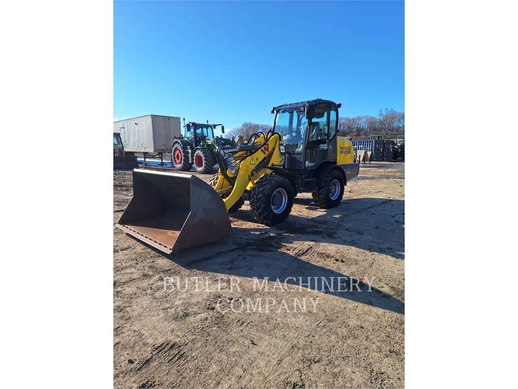 Wacker WL60 Naudoti ratiniai krautuvai