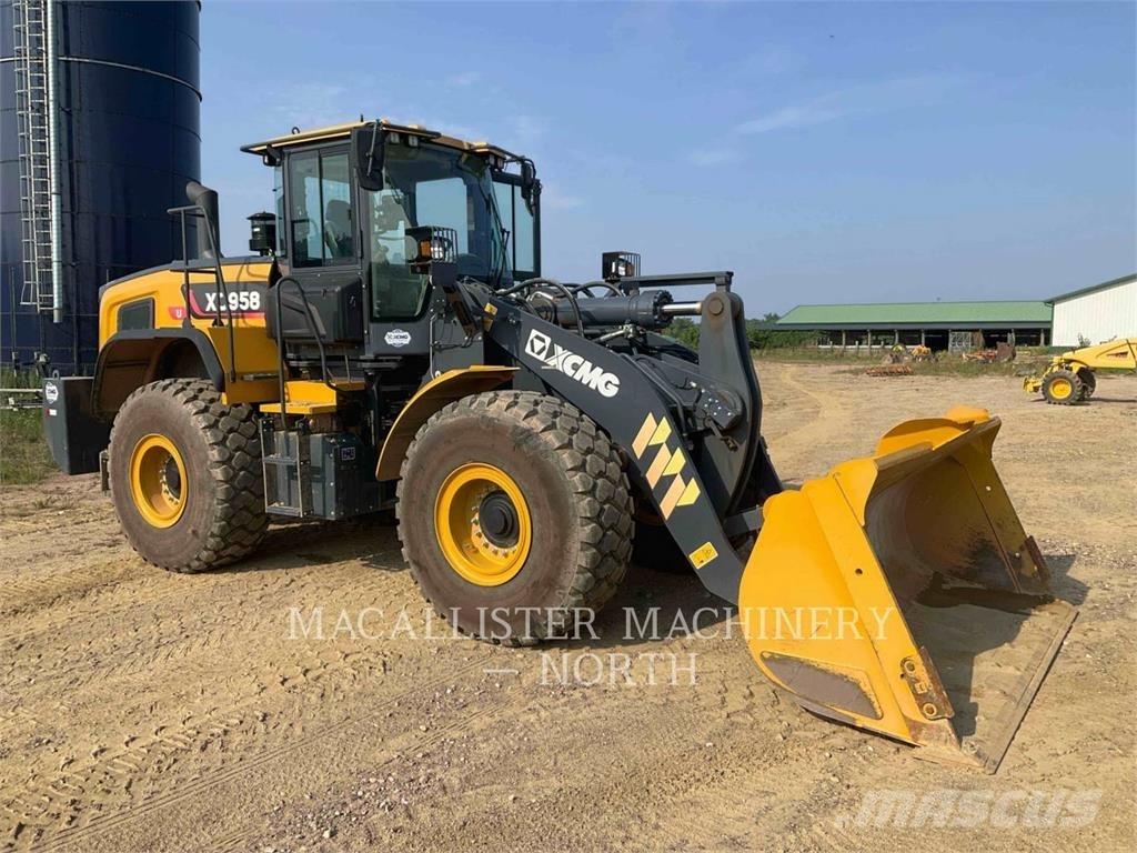 XCMG XC958U Naudoti ratiniai krautuvai