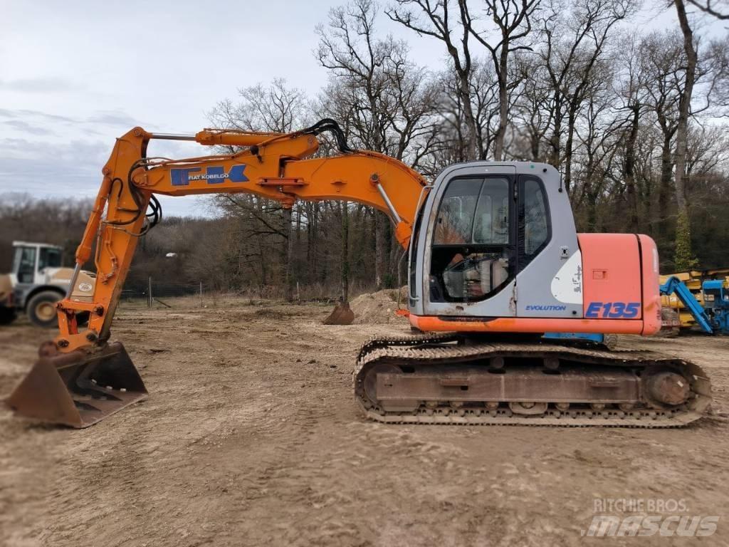 Fiat-Kobelco E 135 Vikšriniai ekskavatoriai
