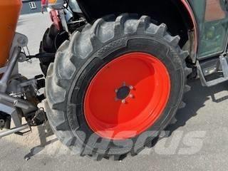 Kubota L2-452 Naudoti kompaktiški traktoriai