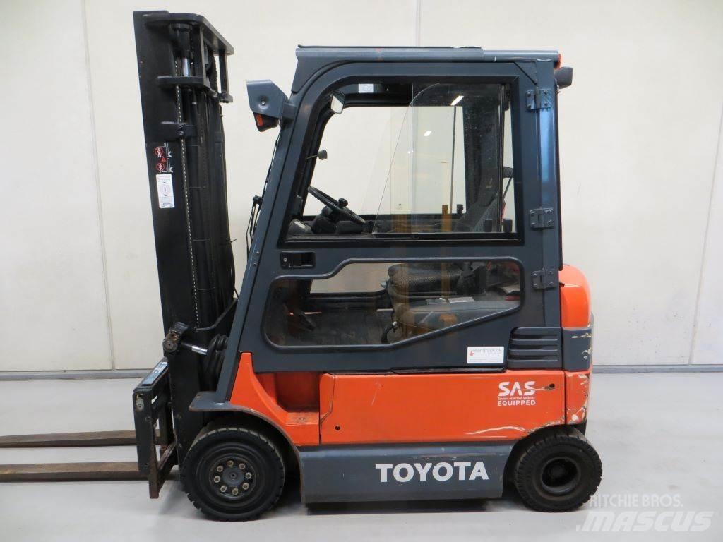 Toyota 7FBMF20 Elektriniai šakiniai krautuvai