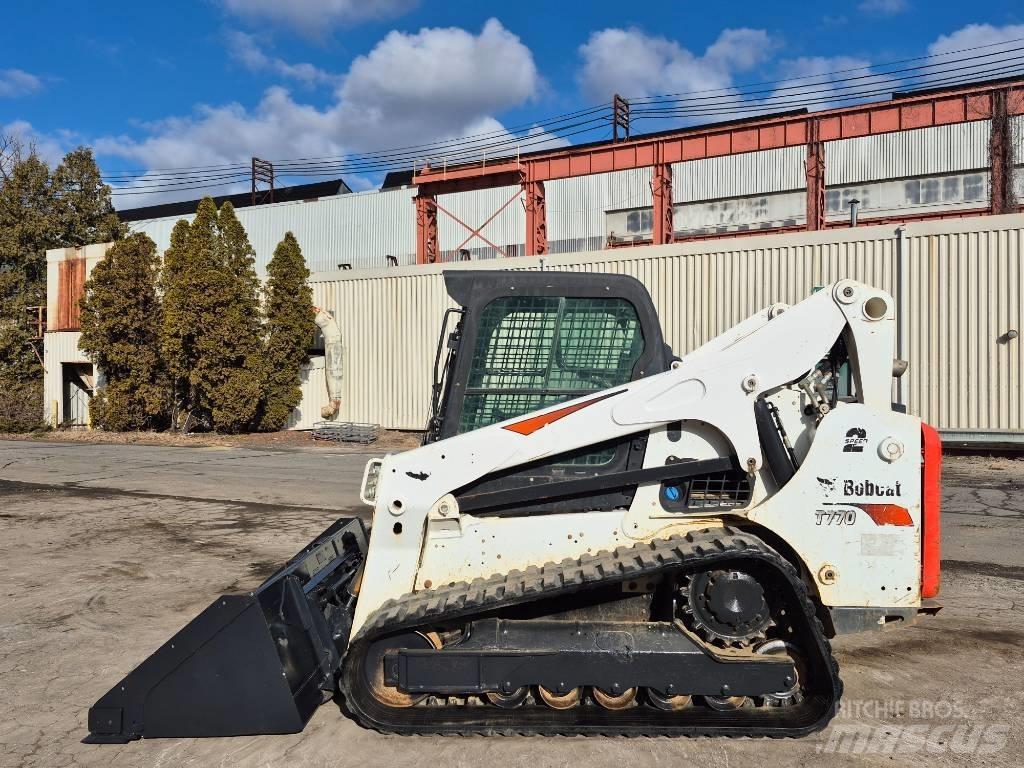 Bobcat T 770 Krautuvai su šoniniu pasukimu
