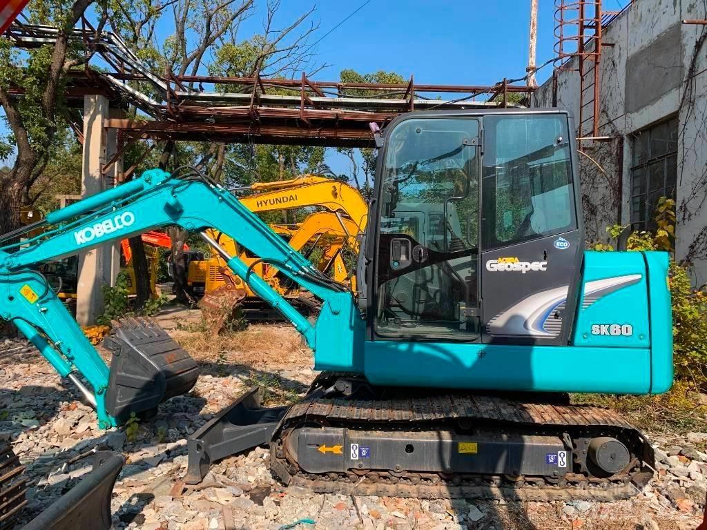 Kobelco SK 60 Vikšriniai ekskavatoriai