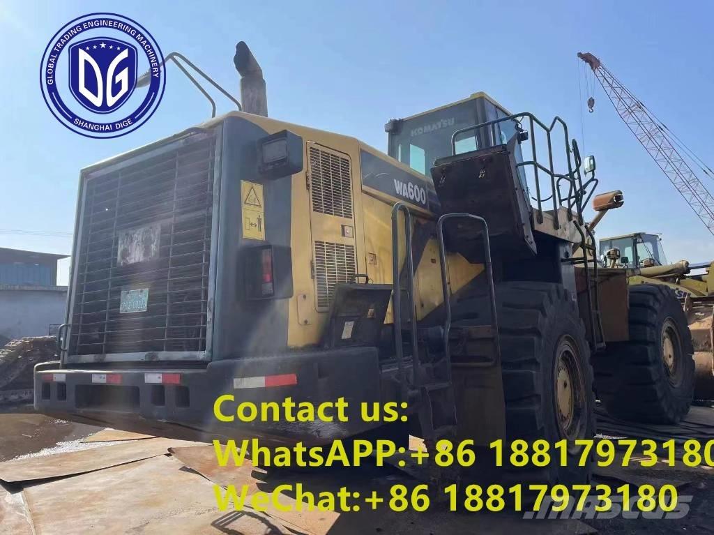 Komatsu WA 600-6 Naudoti ratiniai krautuvai