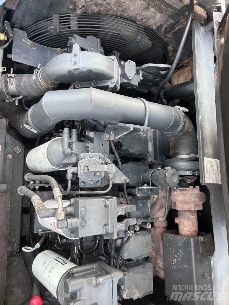 Komatsu PC 400-8 Vikšriniai ekskavatoriai