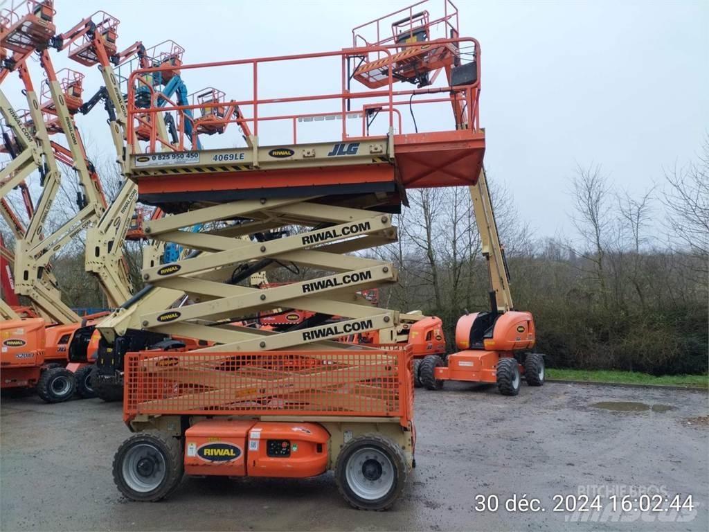 JLG 4069LE Žirkliniai keltuvai