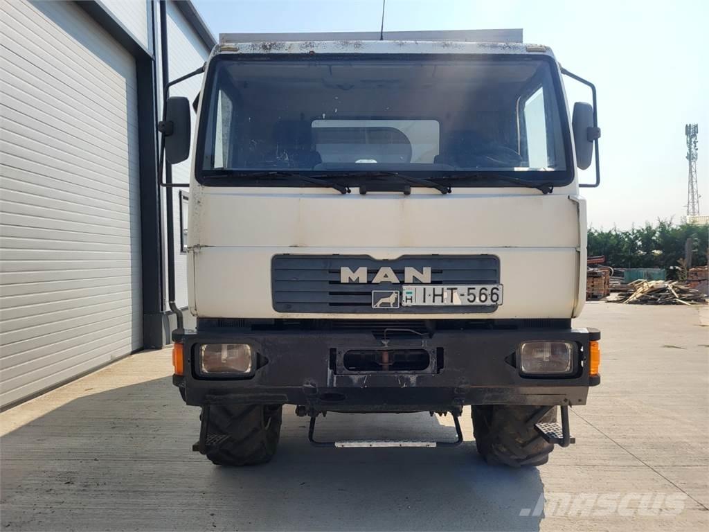 MAN 10.185LAEC 4X4 Sunkvežimiai su dengtu kėbulu