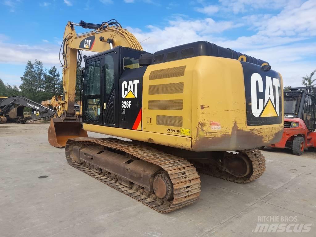 CAT 326 F Vikšriniai ekskavatoriai