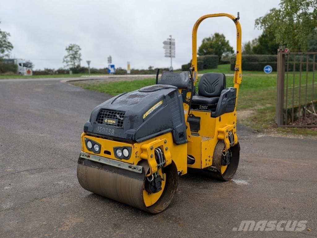Bomag BW 100 AD M-5 Porinių būgnų volai