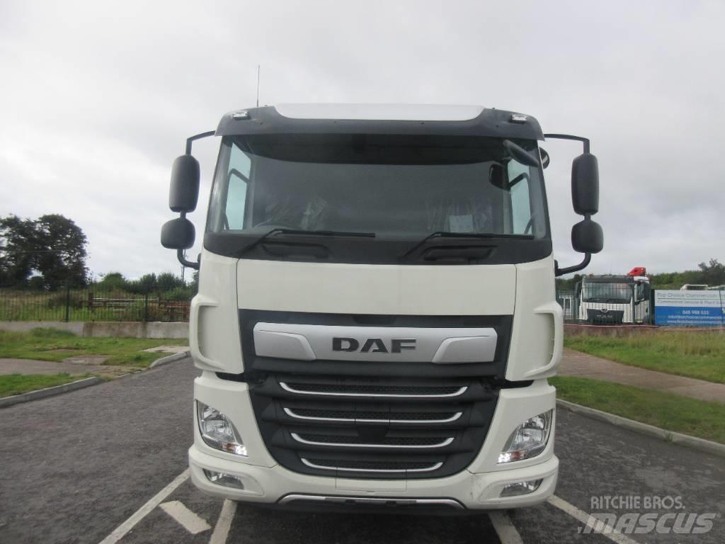 DAF CF450 Savivarčių priekabų vilkikai
