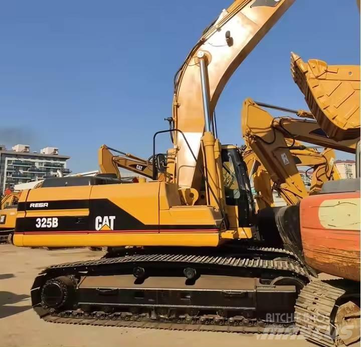 CAT 325 B Vikšriniai ekskavatoriai