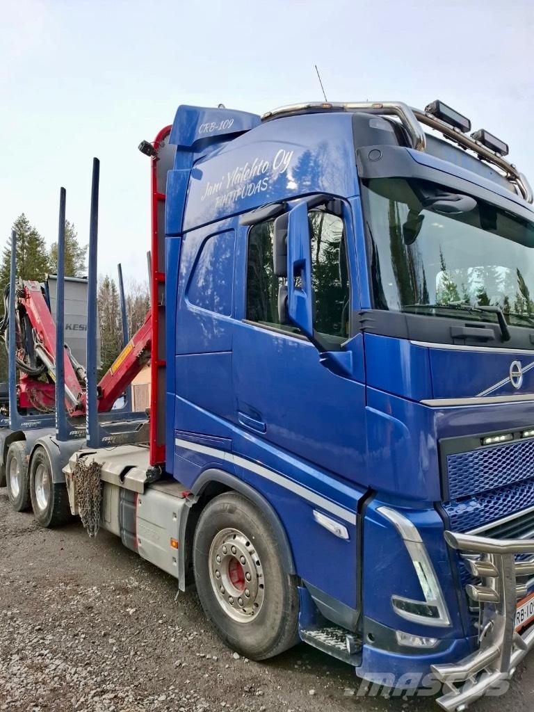 Volvo FH500 8x4*4 Miškovežių vilkikai