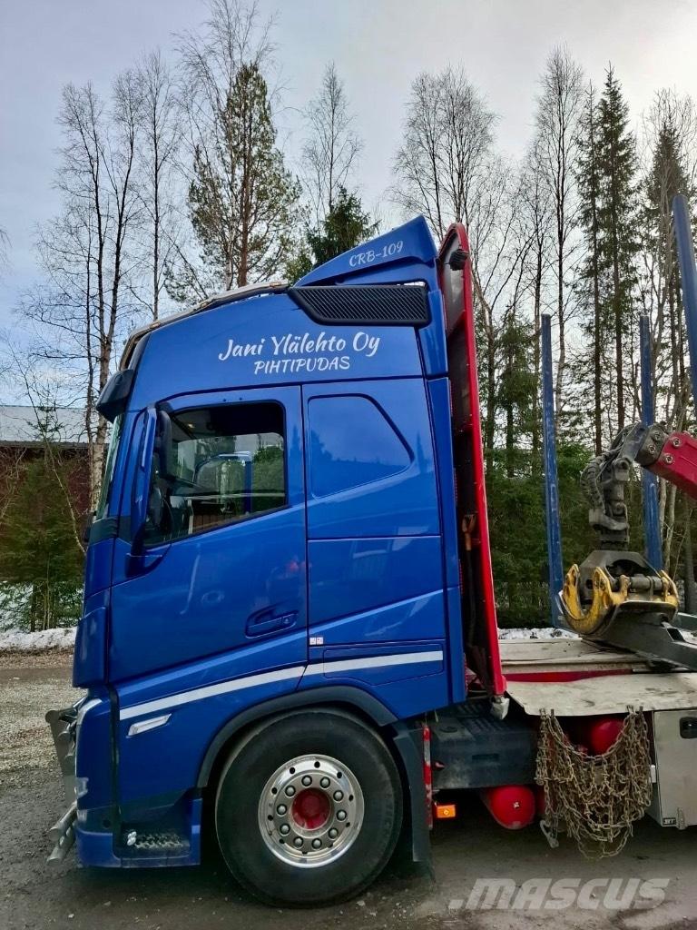 Volvo FH500 8x4*4 Miškovežių vilkikai