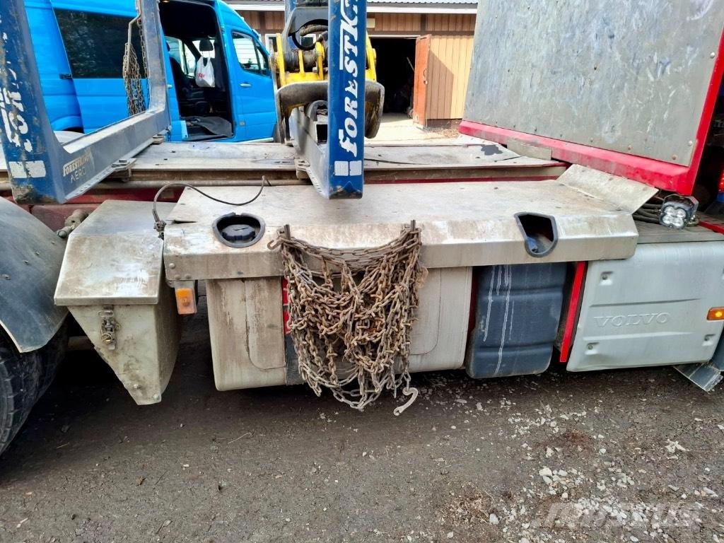 Volvo FH500 8x4*4 Miškovežių vilkikai