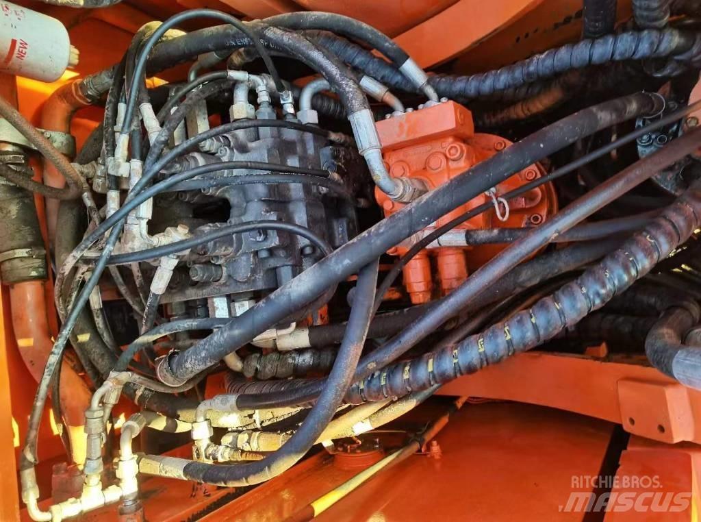 Doosan 150 W-7 Ratiniai ekskavatoriai