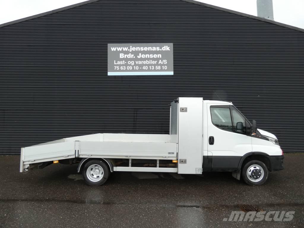 Iveco 50C 18 Autovežiai