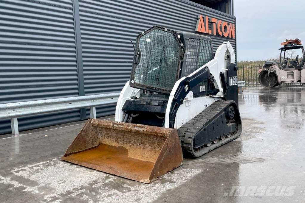 Bobcat T190 Krautuvai su šoniniu pasukimu