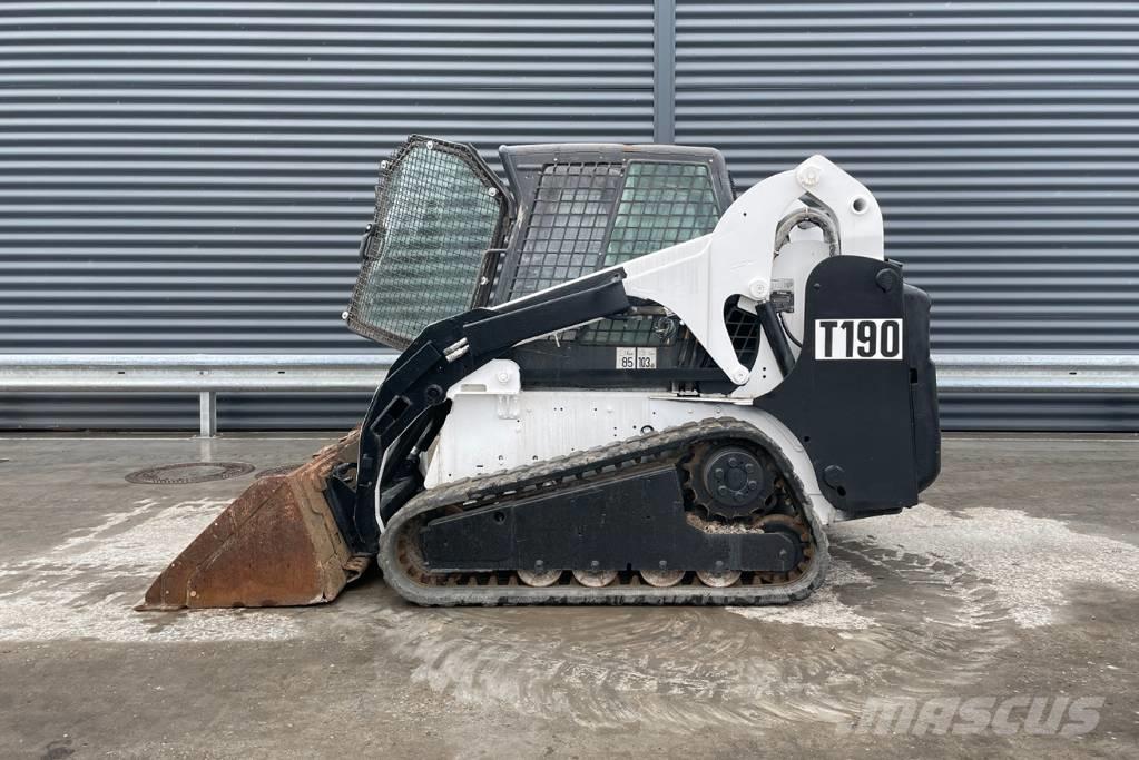 Bobcat T190 Krautuvai su šoniniu pasukimu