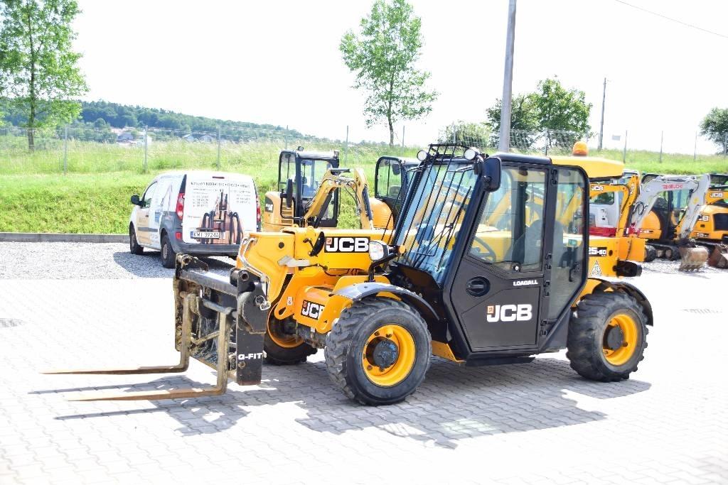 JCB 525-60 HiVIZ Teleskopiniai krautuvai
