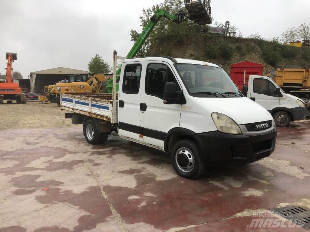 Iveco Daily 35-110 Sunkvežimiai su dengtu kėbulu