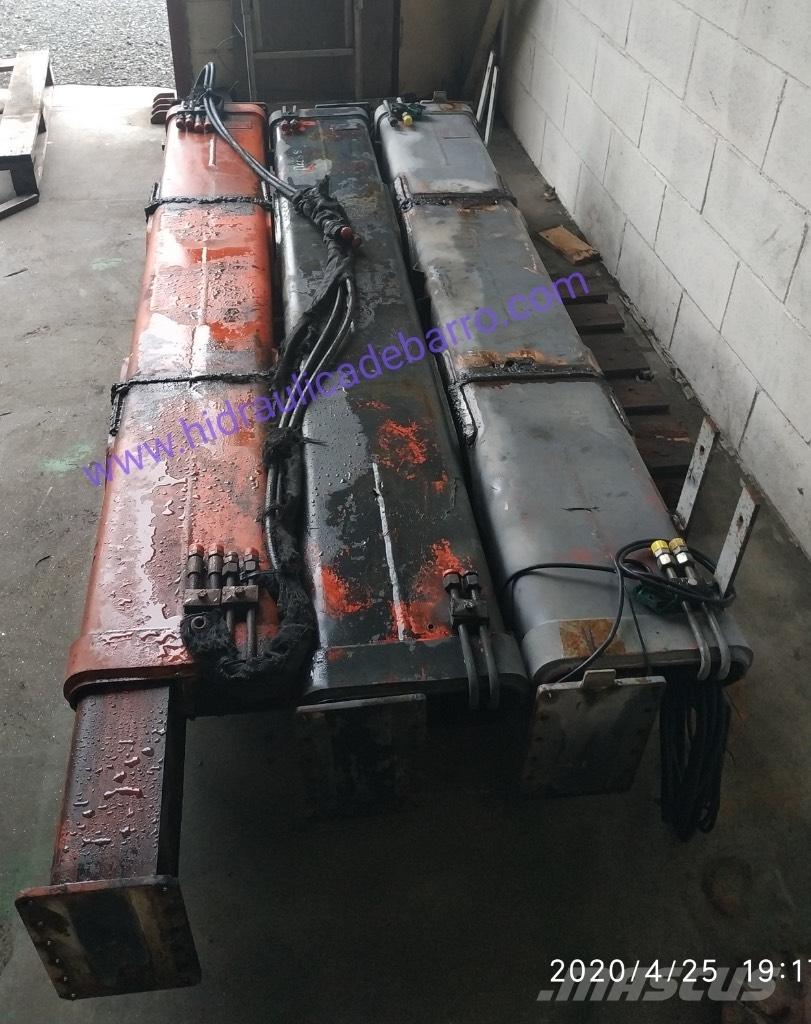 Palfinger BS 877 Keltuvai-krautuvai